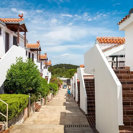 For Six People Jezera Tisno