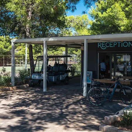 Apartment For Six People Jezera *