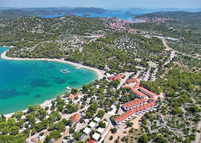 For Six People Jezera Apartman