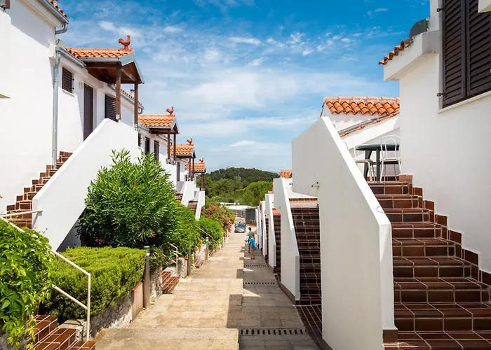 For Six People Jezera Tisno