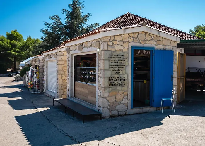 Apartment For Six People Jezera *